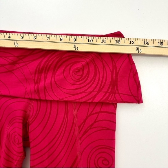 Desigual Women's Sz XS Pink Active Monochromatic Leggings With Outlined Circles - Picture 10 of 13